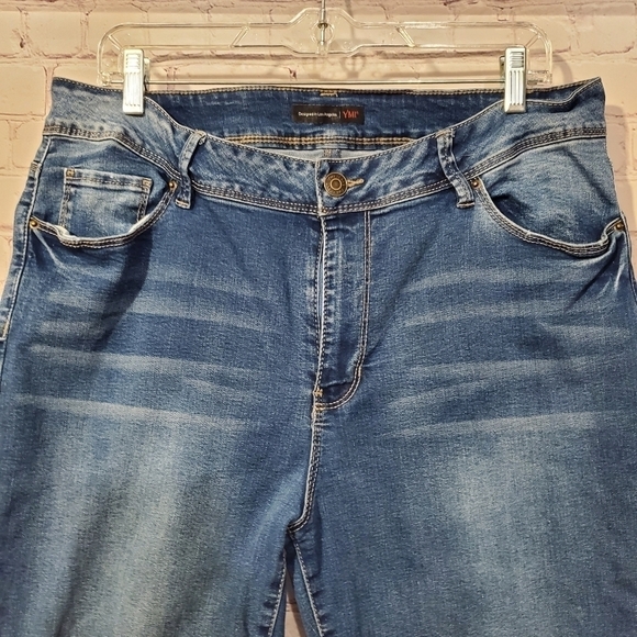 YMI HIGH RISE SKINNY STRETCH JEANS - Picture 2 of 7